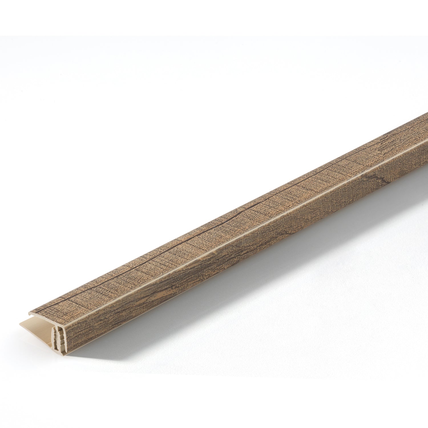 @color_Megeve marrón