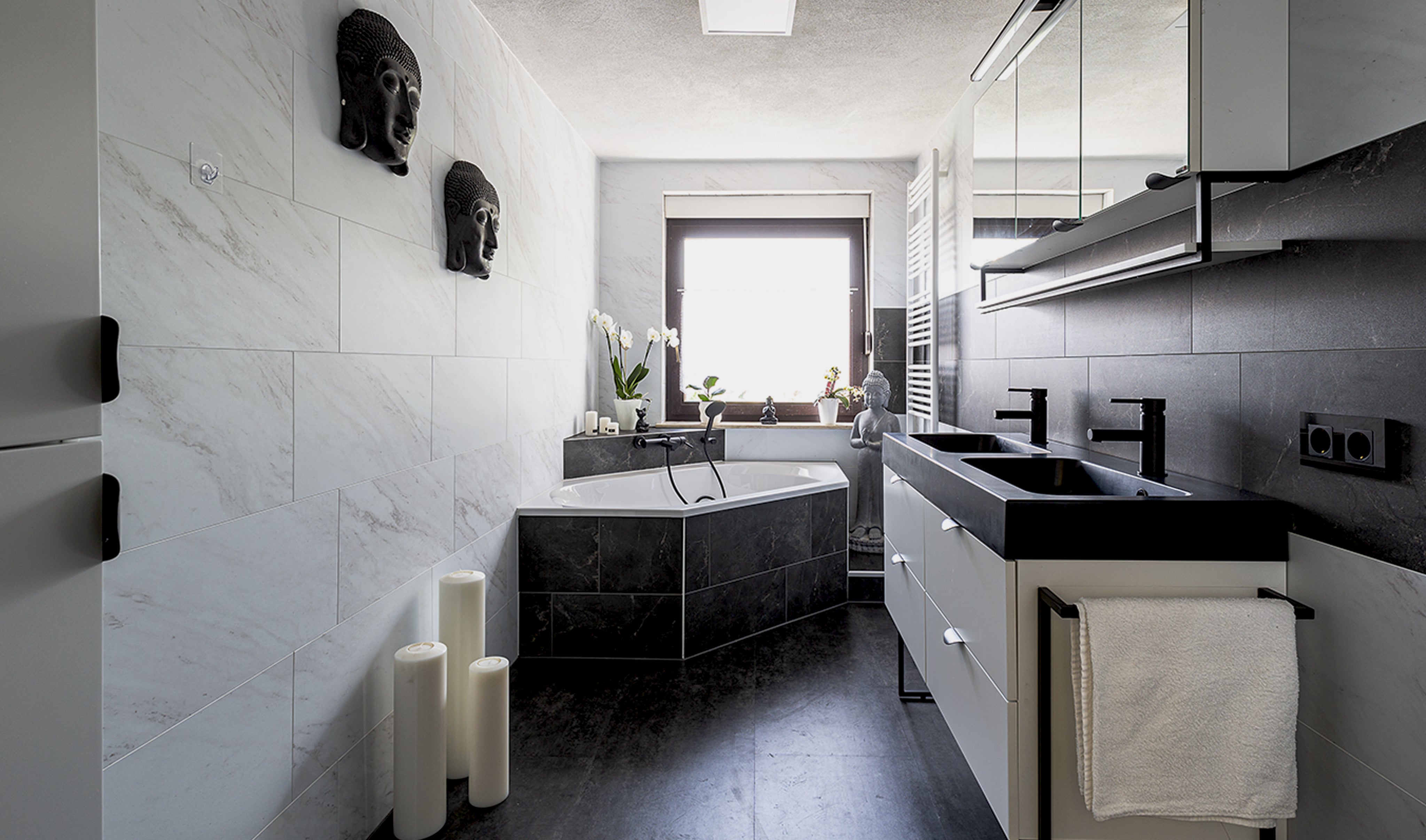 Dalles murales composites et PVC