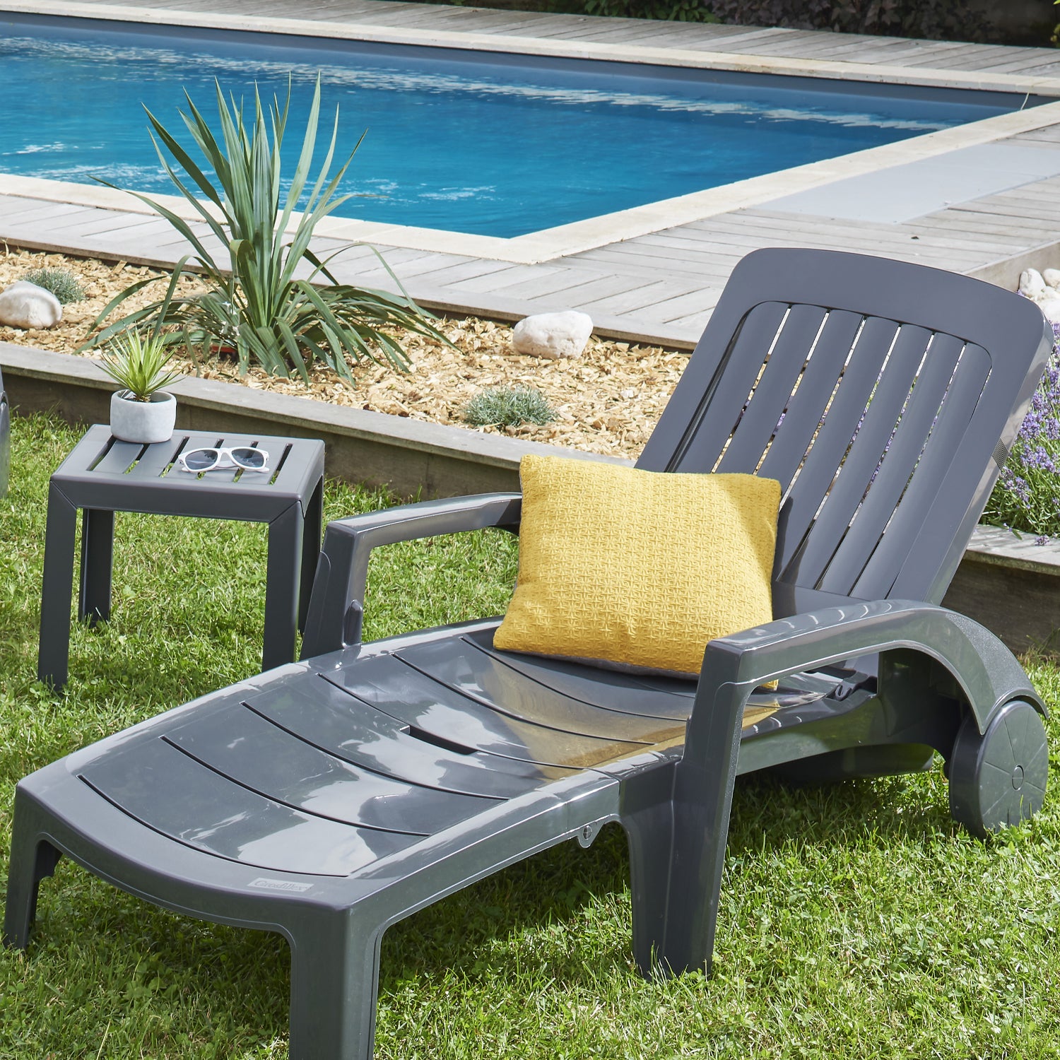 sunlounger , Resin sun loungers - Grosfillex