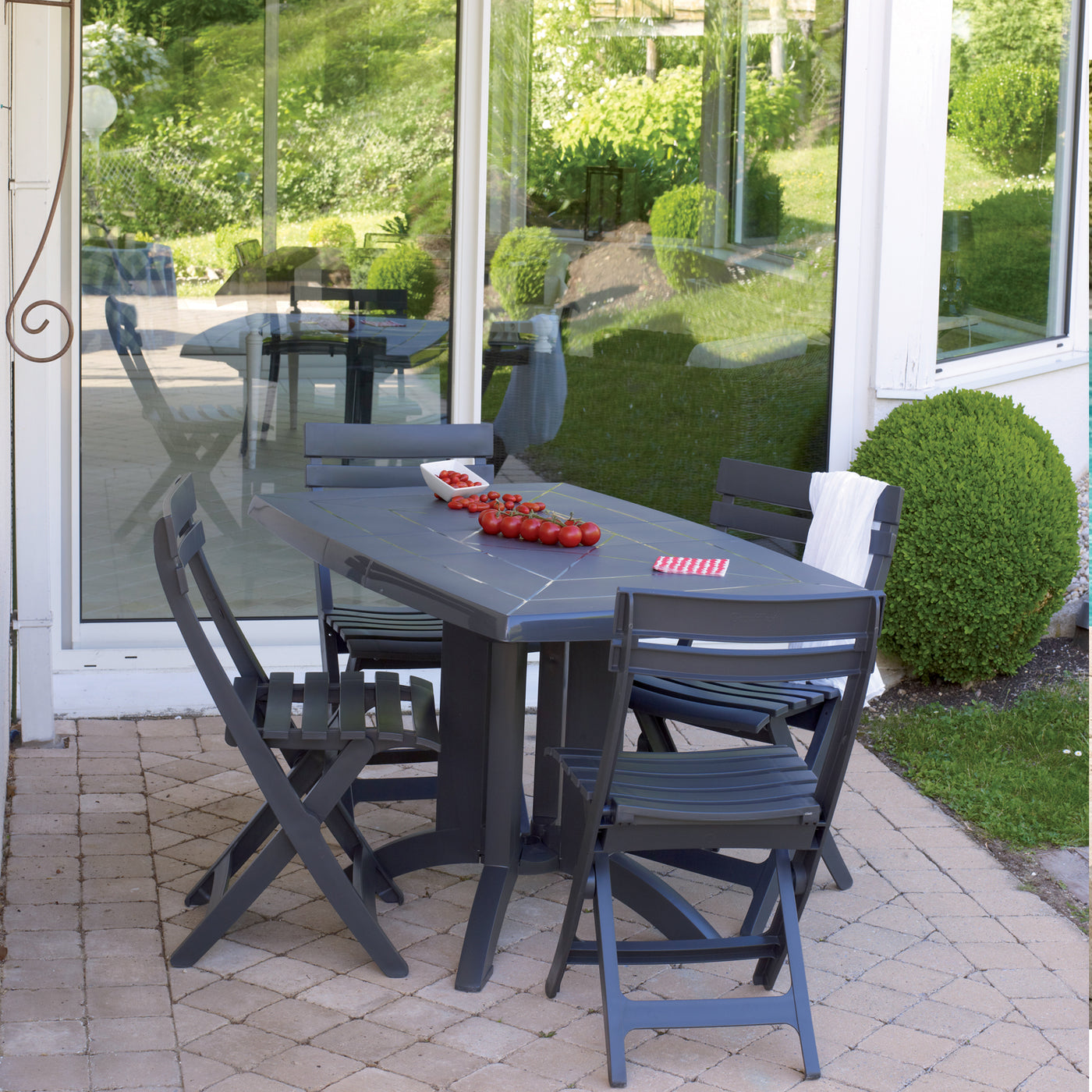 Table Vega Grosfillex Castorama