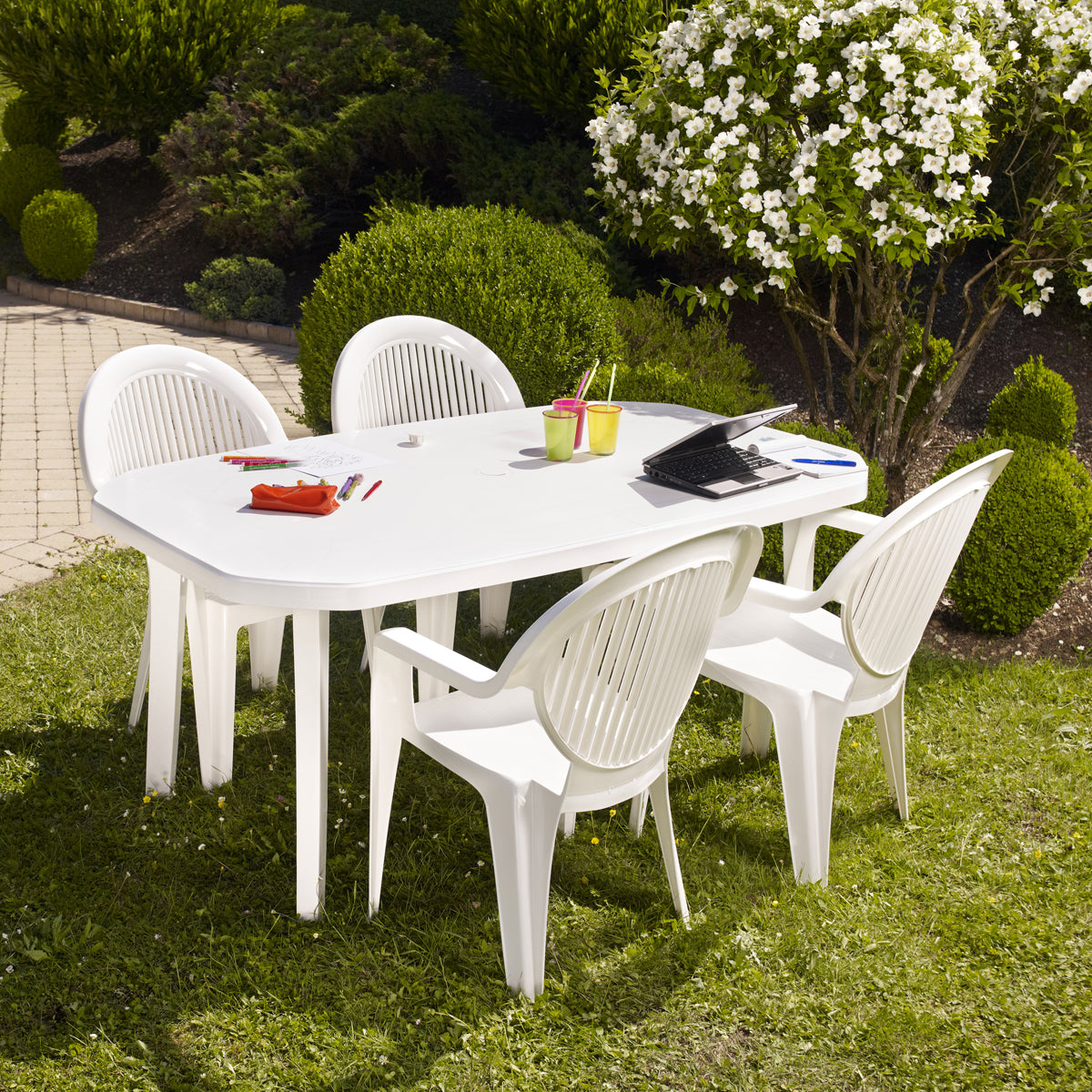 Miami Resin Patio Table, 165 x 100 cm, Great Deals - Garden