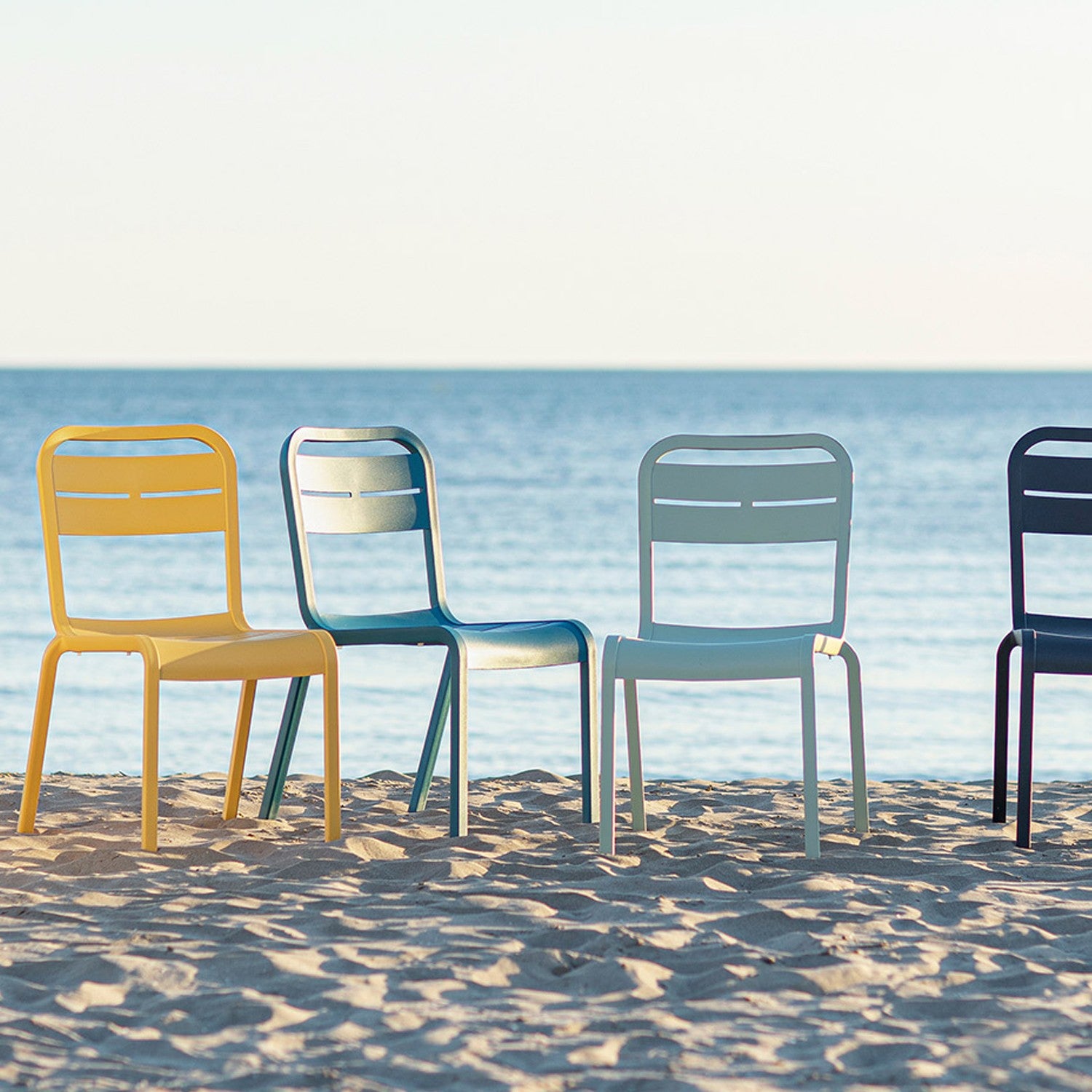 #color_Indian yellow