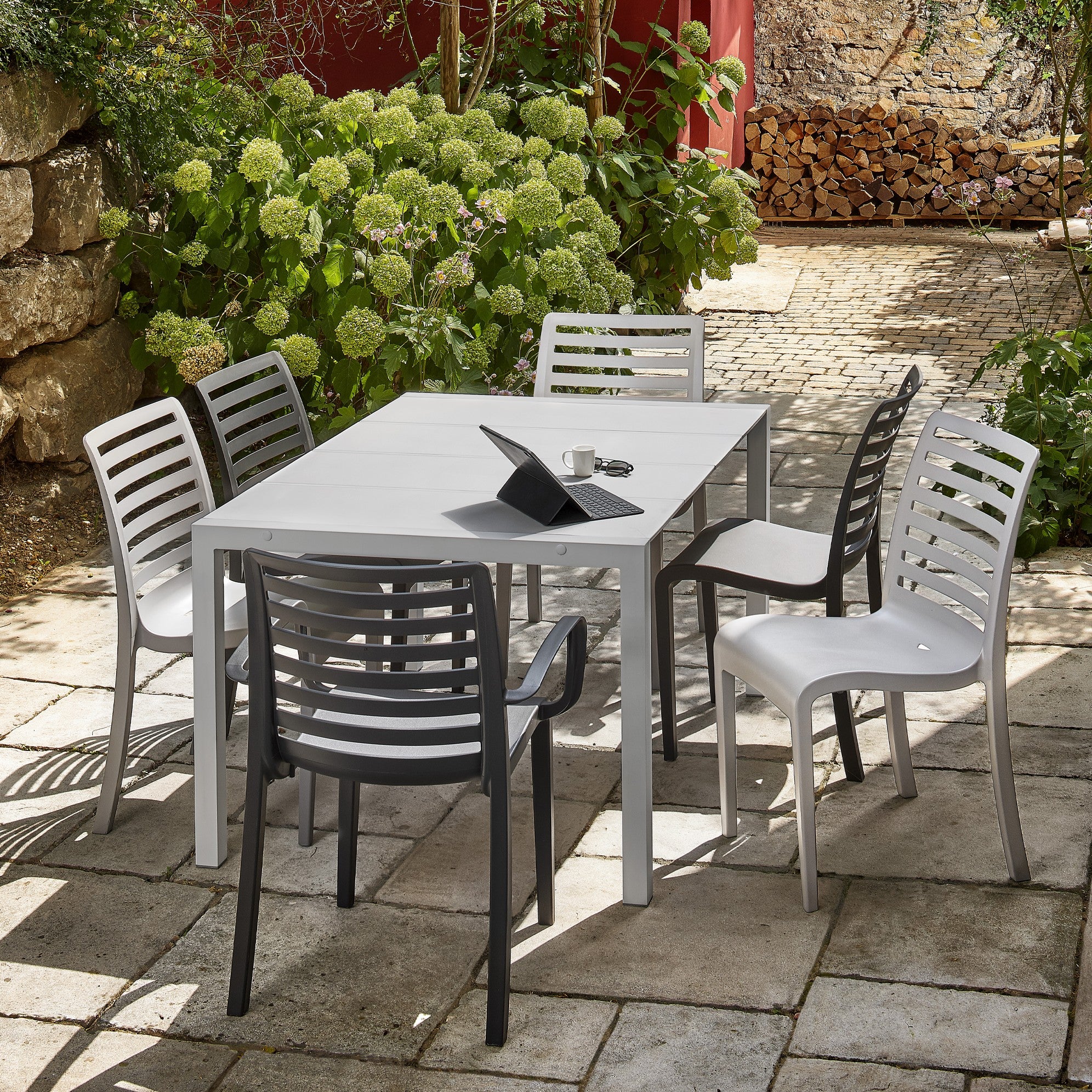 #color-Platinum Gray