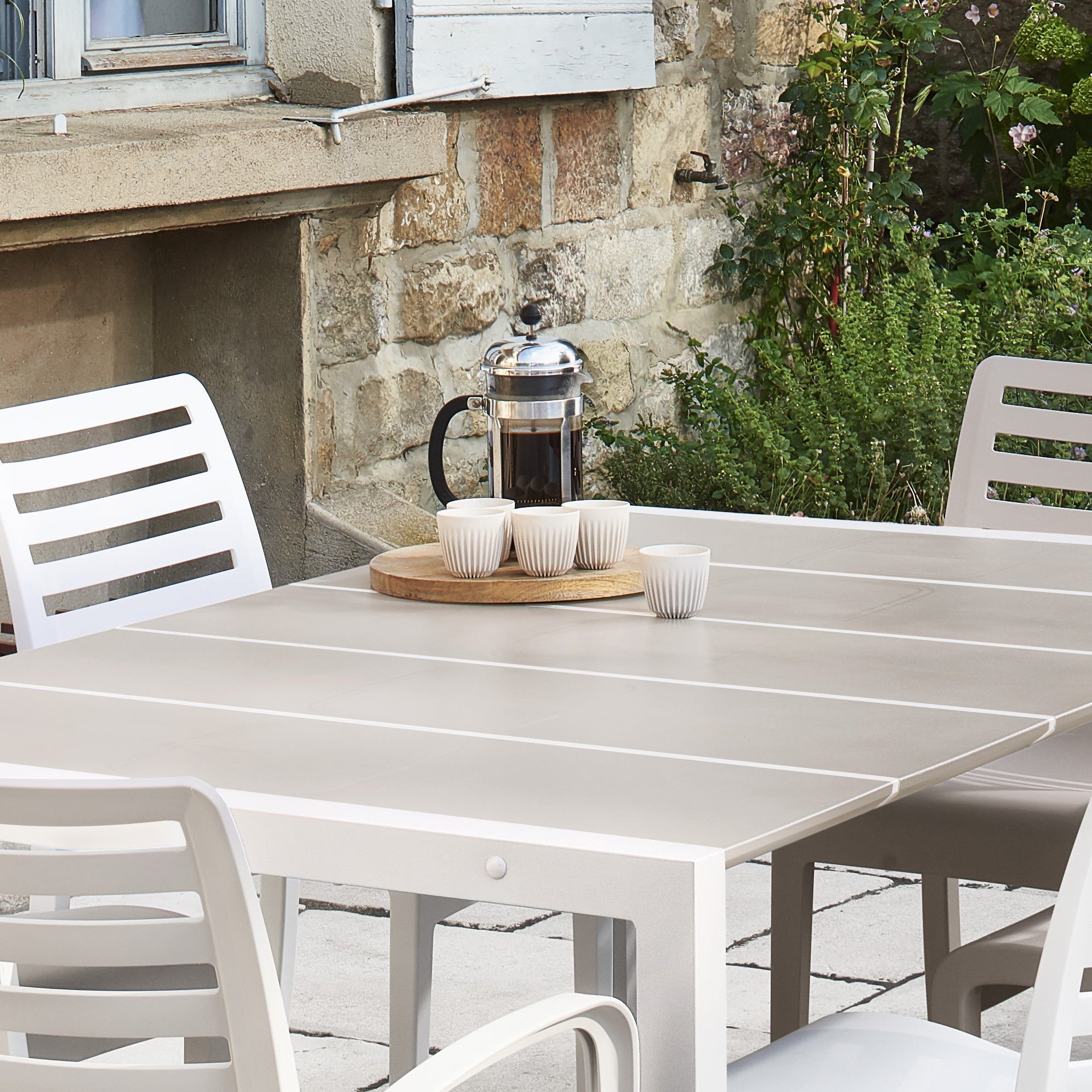 EDEN garden table 133 x 87 cm